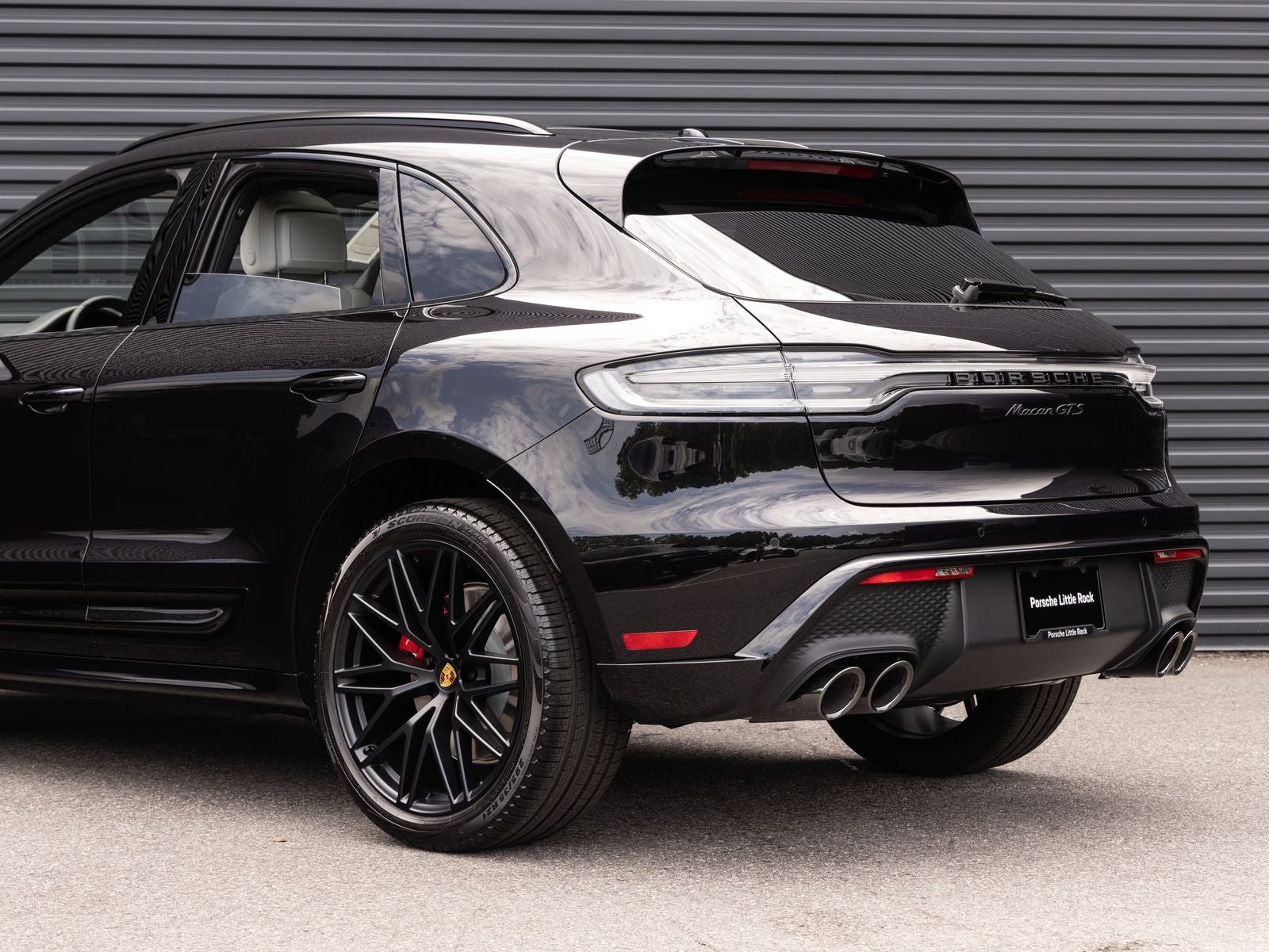 2026 Porsche Macan Macan GTS