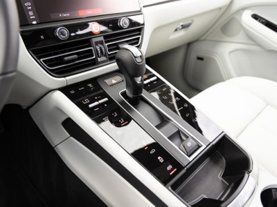 2026 Porsche Macan Macan GTS