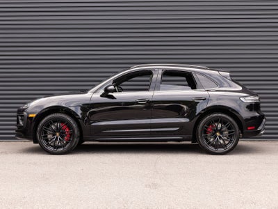 2026 Porsche Macan Macan GTS