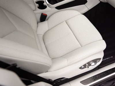 2026 Porsche Macan Macan GTS