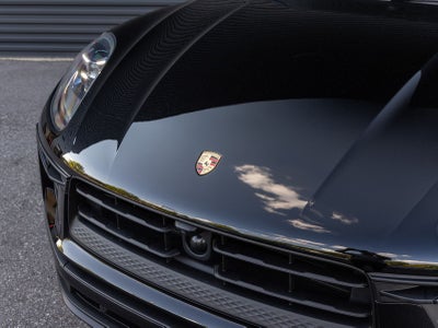 2023 Porsche Macan Macan S