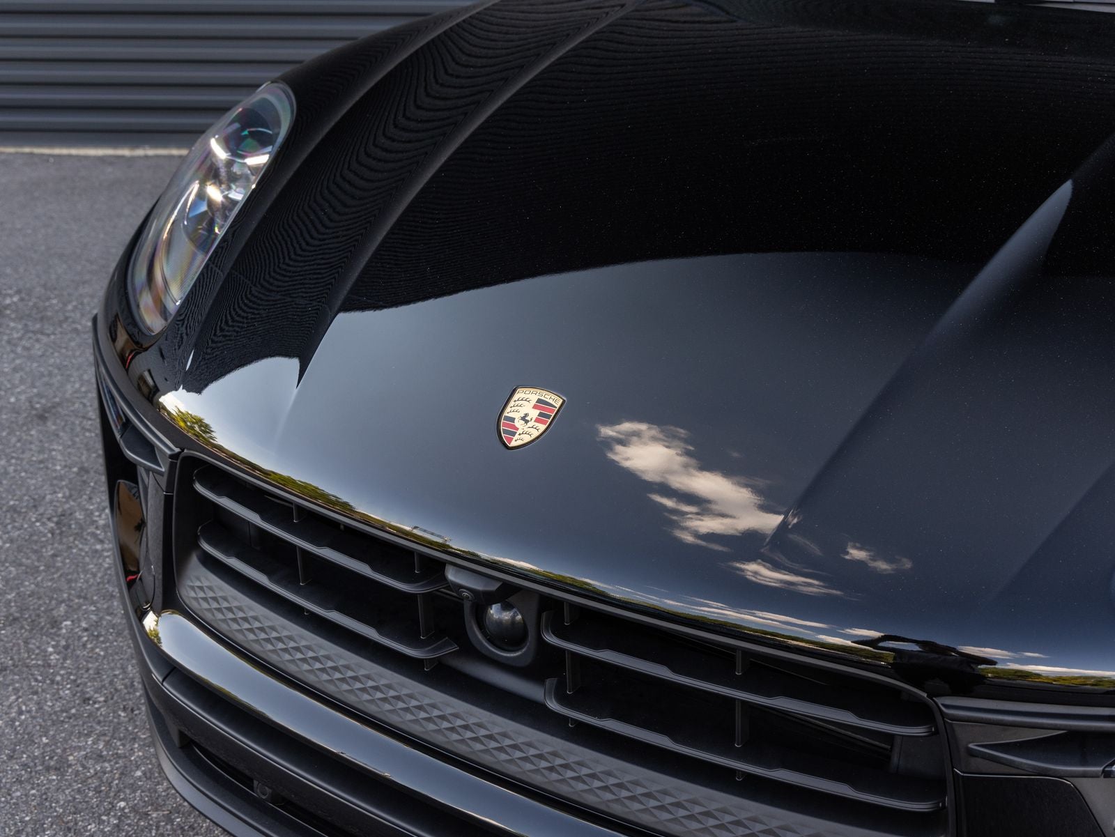 2023 Porsche Macan Macan S