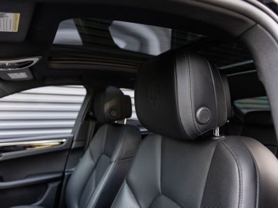 2023 Porsche Macan Macan S