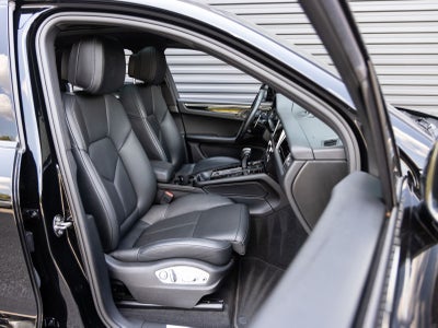 2023 Porsche Macan Macan S