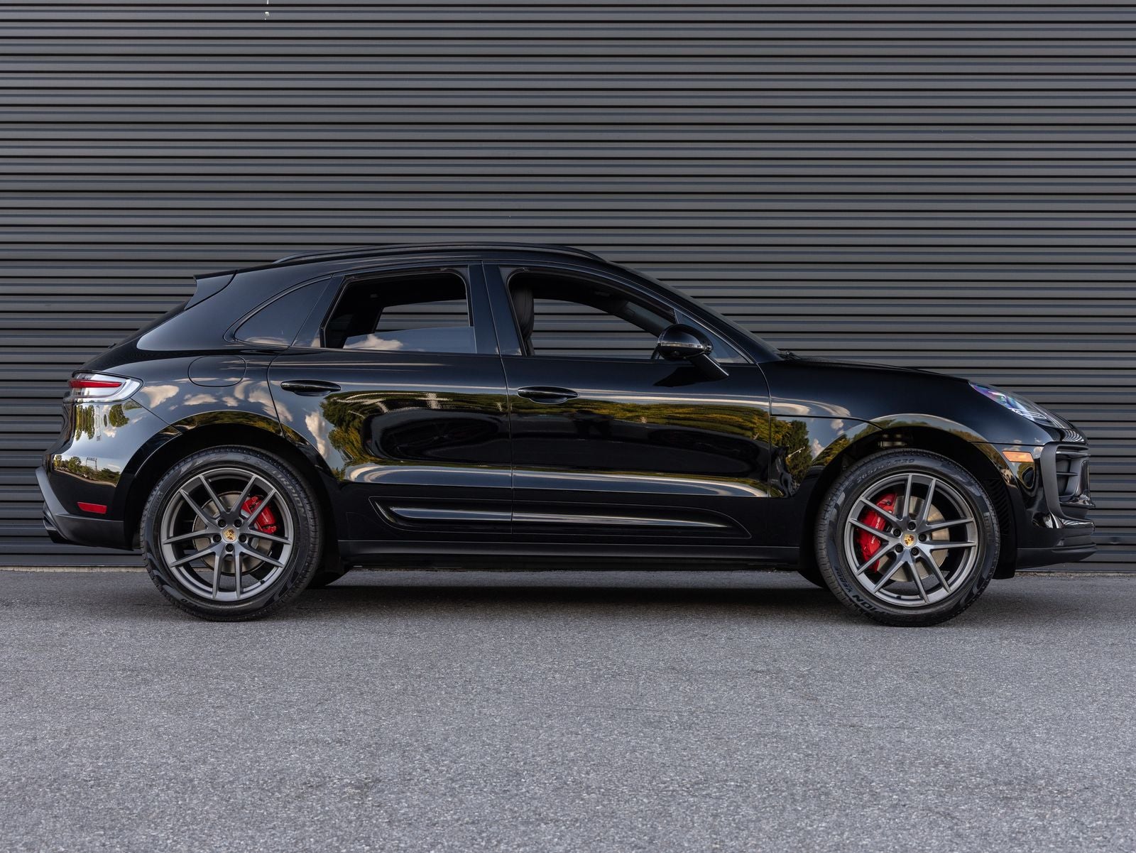 2023 Porsche Macan Macan S