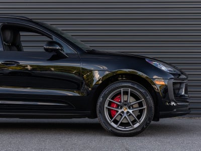 2023 Porsche Macan Macan S