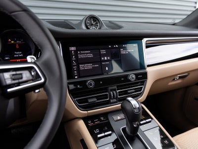 2026 Porsche Macan Macan S