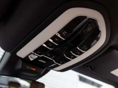 2026 Porsche Macan Macan S