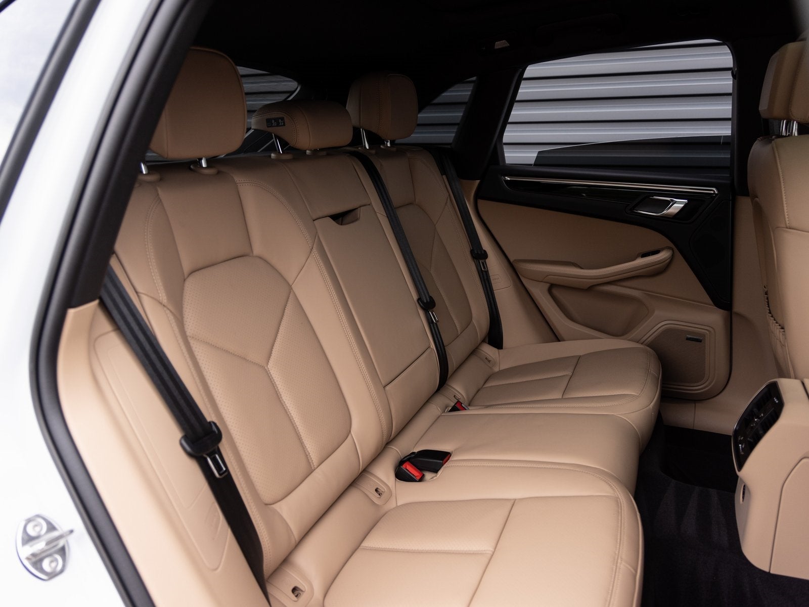 2026 Porsche Macan Macan S