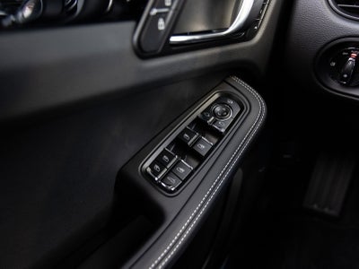 2026 Porsche Macan Macan S