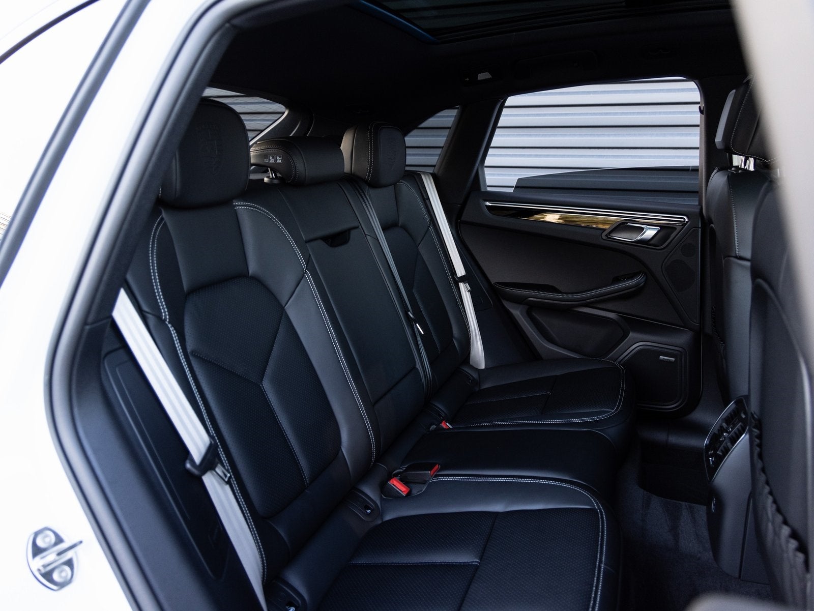 2026 Porsche Macan Macan S