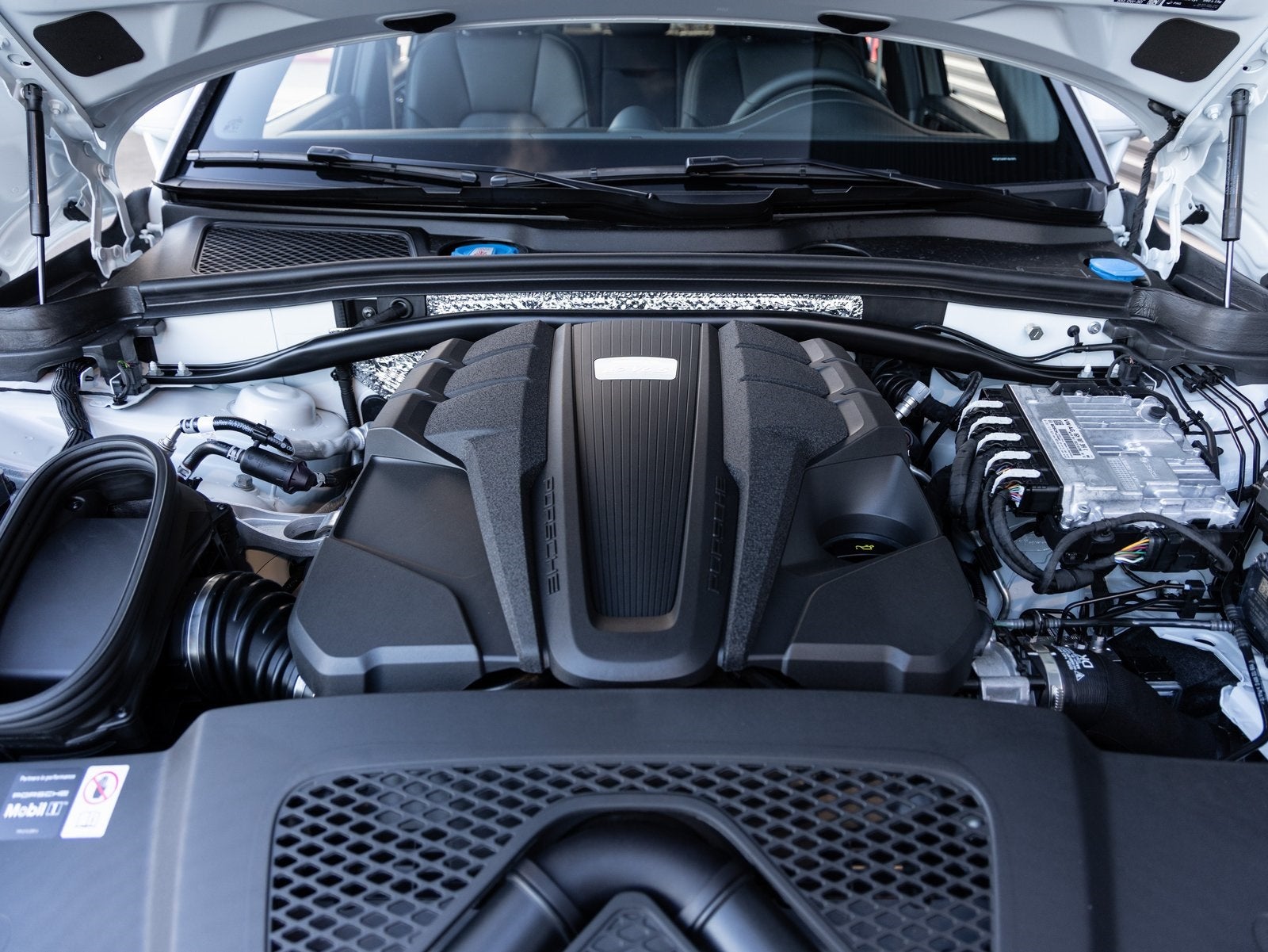 2026 Porsche Macan Macan S