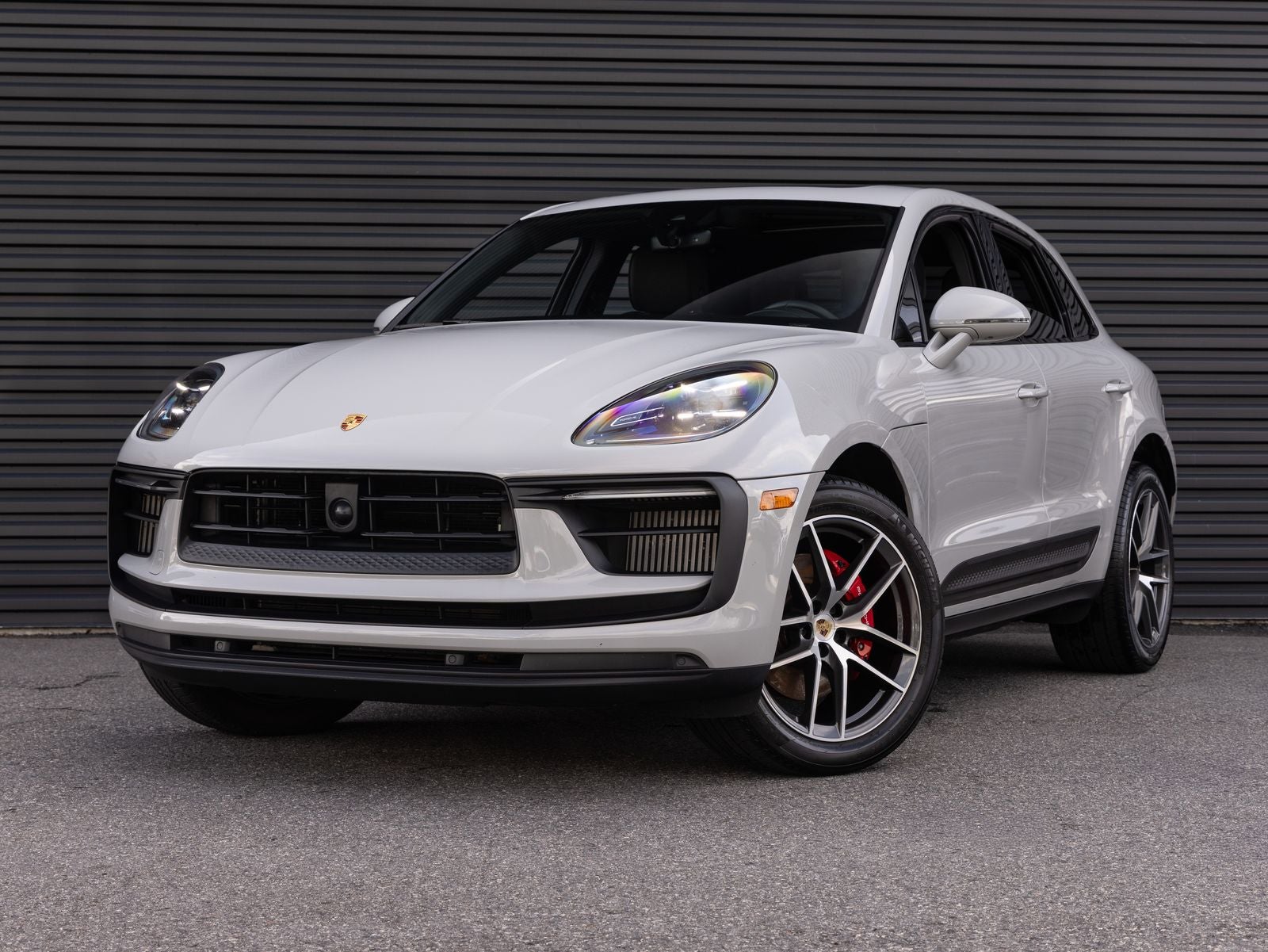 2024 Porsche Macan S