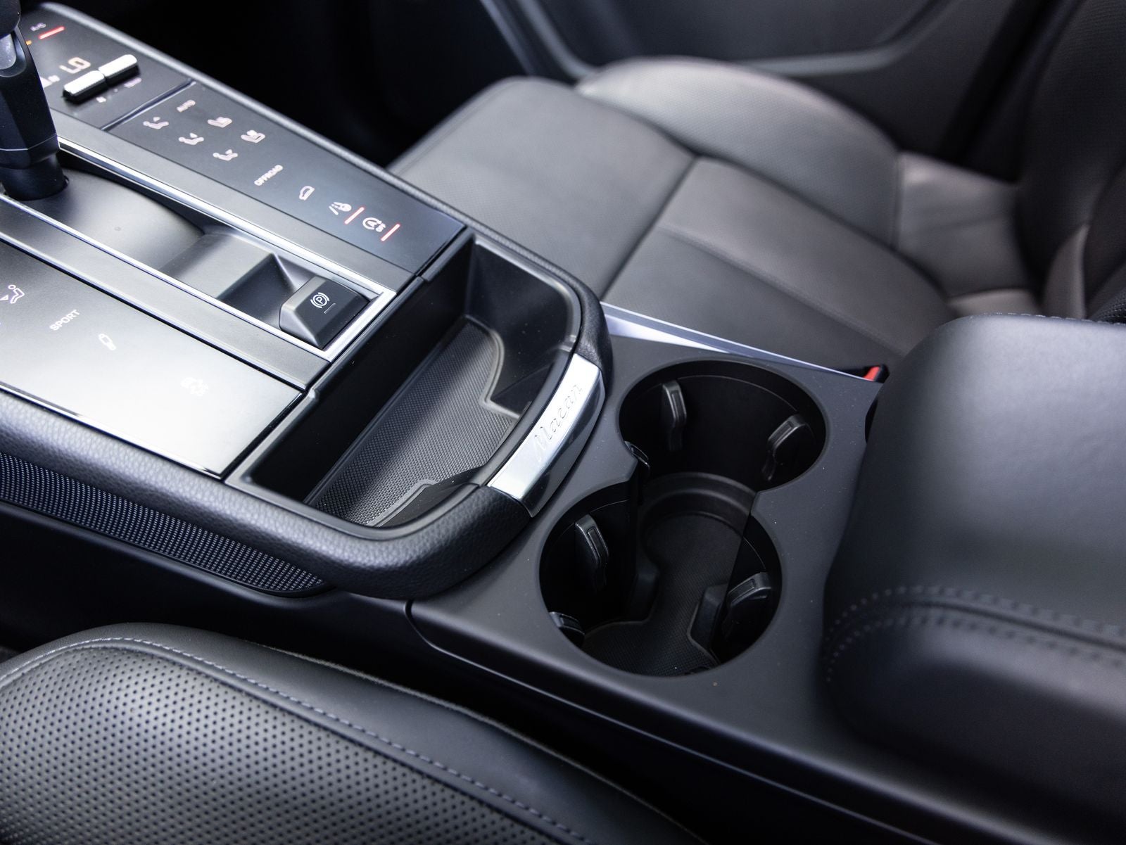 2024 Porsche Macan S