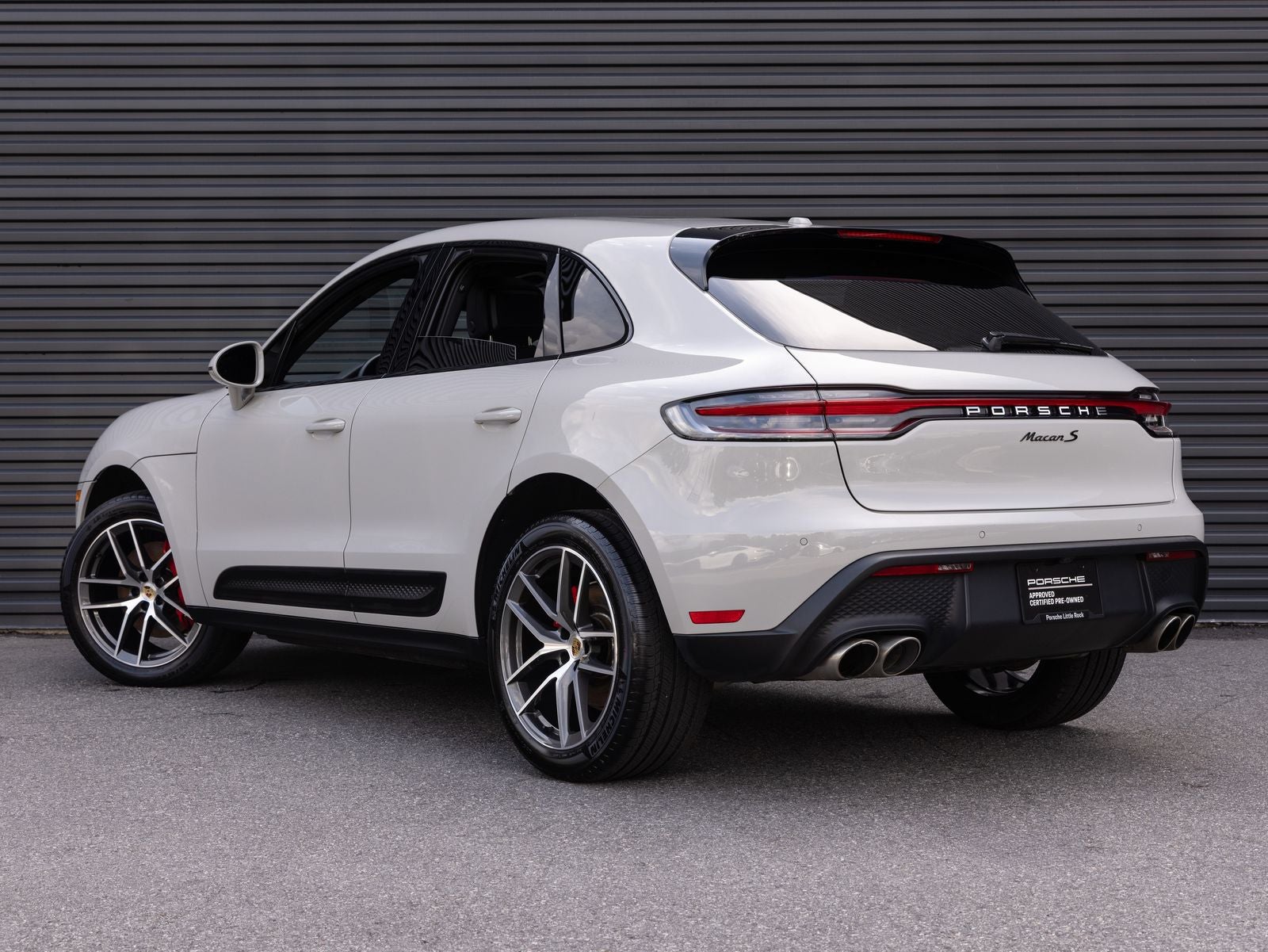 2024 Porsche Macan S