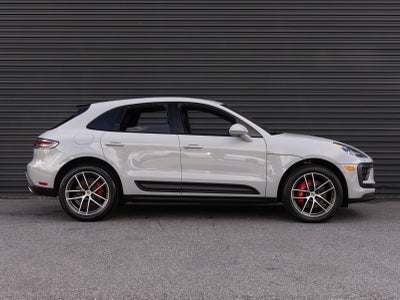 2024 Porsche Macan S