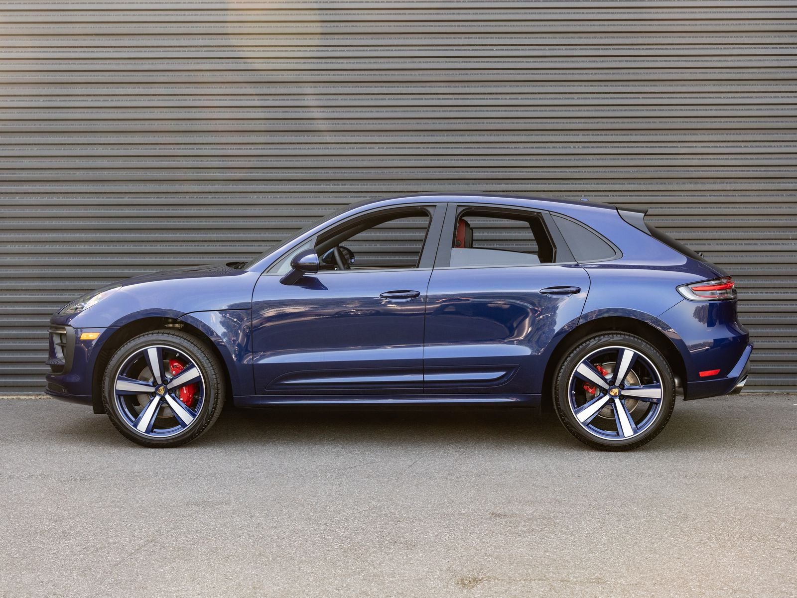 2025 Porsche Macan S