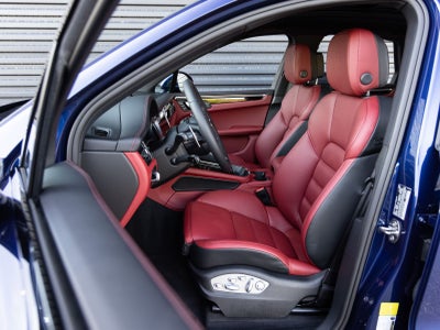 2025 Porsche Macan S