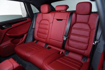 2025 Porsche Macan Macan S