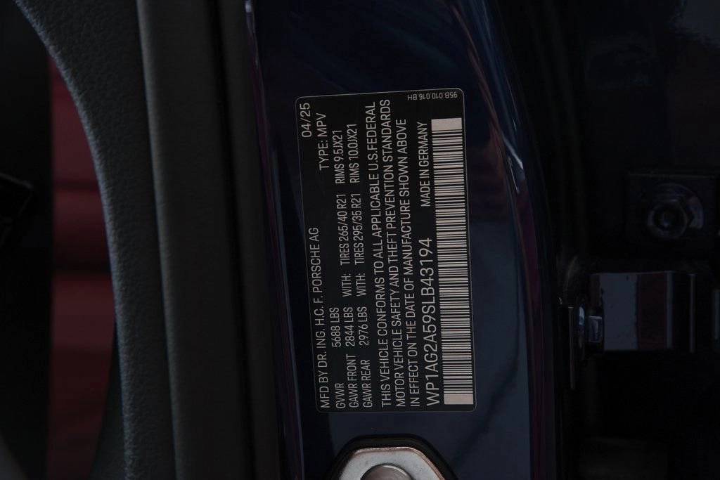 2025 Porsche Macan Macan S