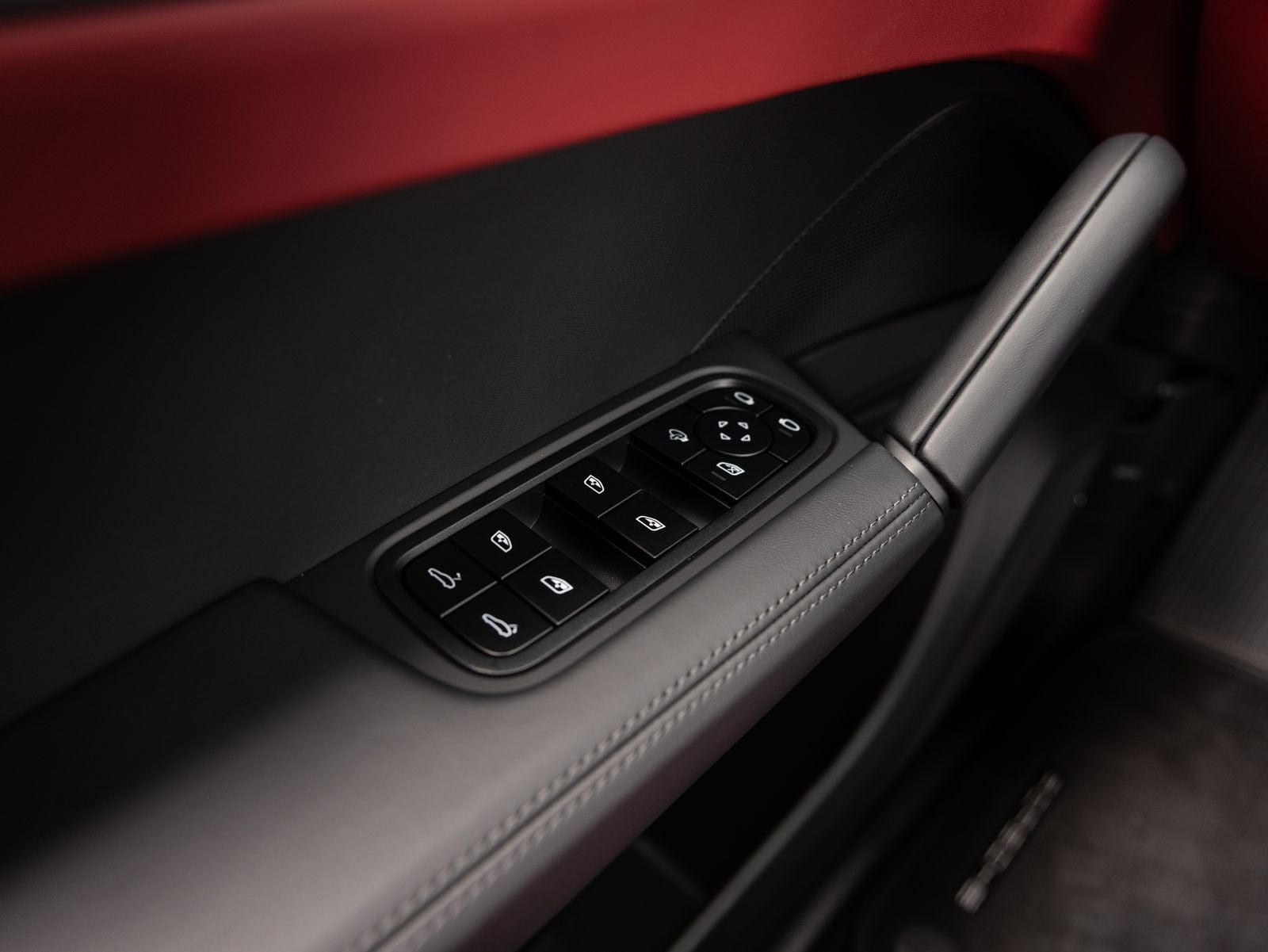 2026 Porsche Cayenne Cayenne GTS