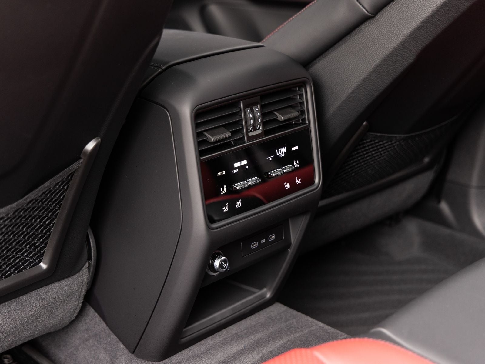 2026 Porsche Cayenne Cayenne GTS