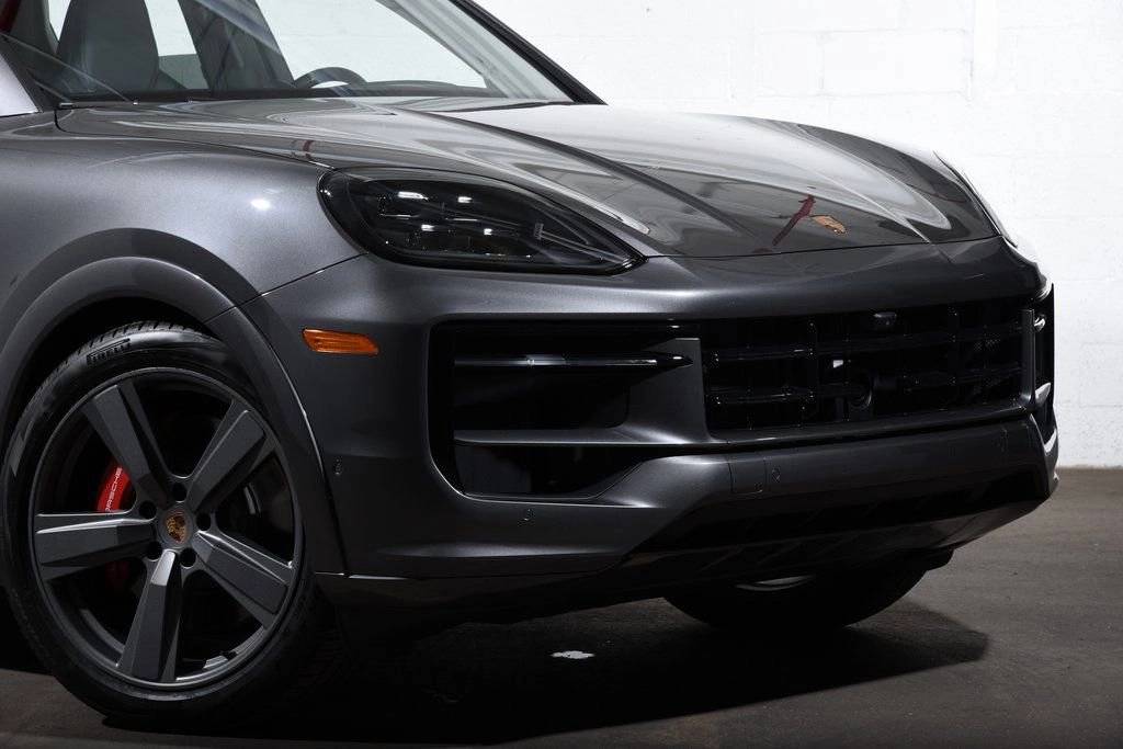 2025 Porsche Cayenne Cayenne GTS