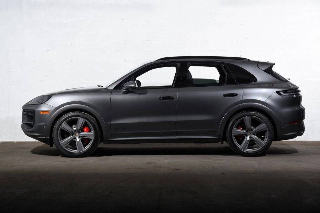 2025 Porsche Cayenne Cayenne GTS