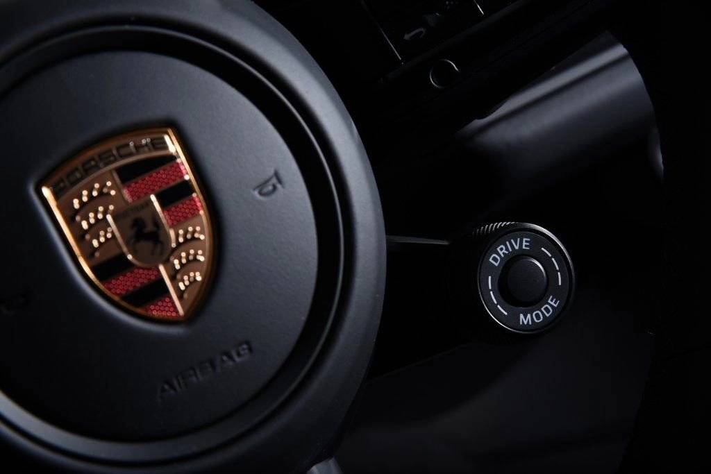 2025 Porsche Cayenne Cayenne GTS