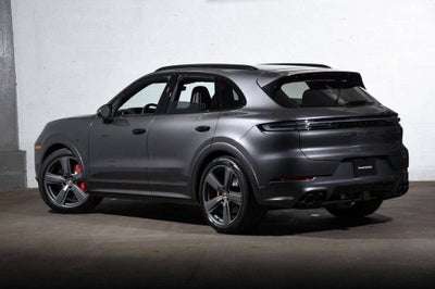 2025 Porsche Cayenne Cayenne GTS