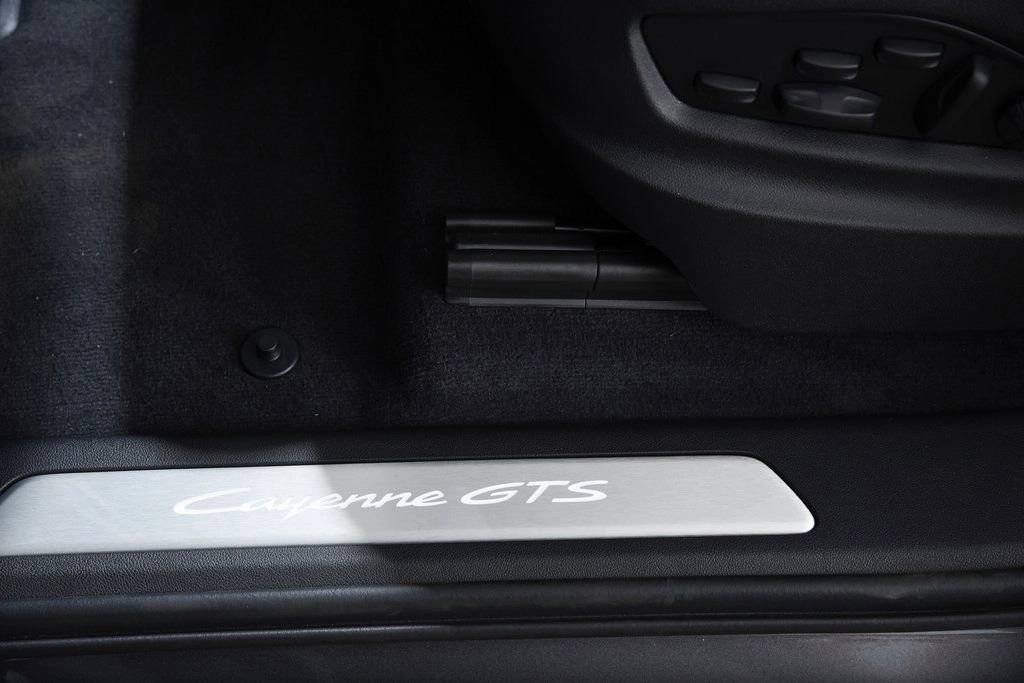 2025 Porsche Cayenne Cayenne GTS