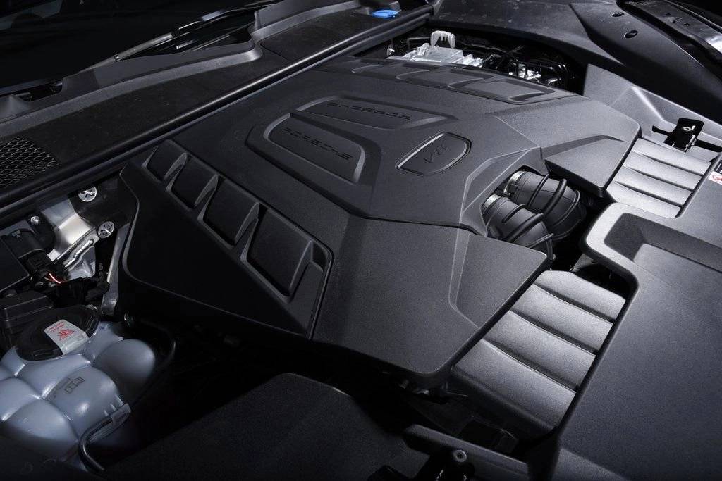 2025 Porsche Cayenne Cayenne GTS