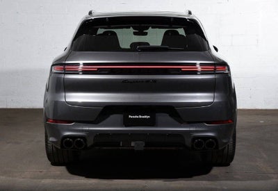 2025 Porsche Cayenne Cayenne GTS