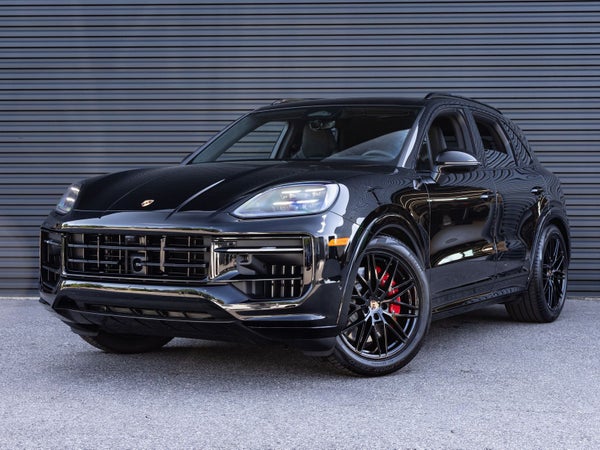 2026 Porsche Cayenne GTS