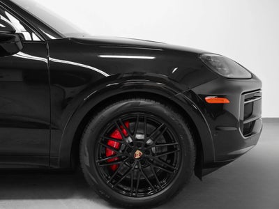 2026 Porsche Cayenne Cayenne GTS