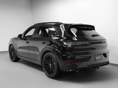 2026 Porsche Cayenne Cayenne GTS