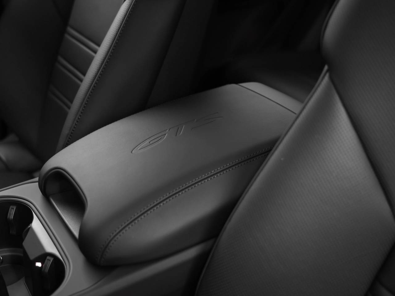 2026 Porsche Cayenne Cayenne GTS