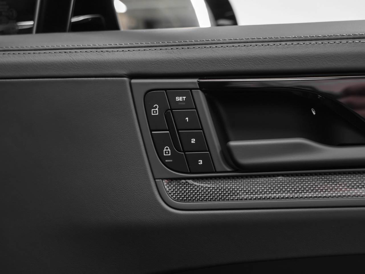 2026 Porsche Cayenne Cayenne GTS