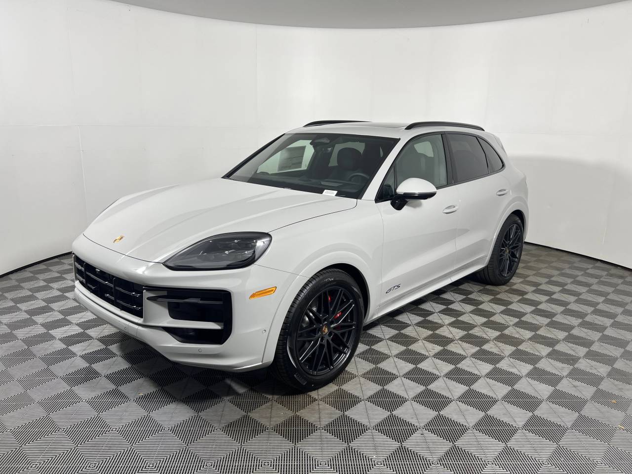2026 Porsche Cayenne Cayenne GTS