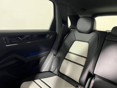 2026 Porsche Cayenne Cayenne GTS