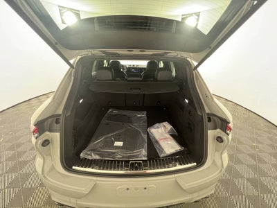 2026 Porsche Cayenne Cayenne GTS