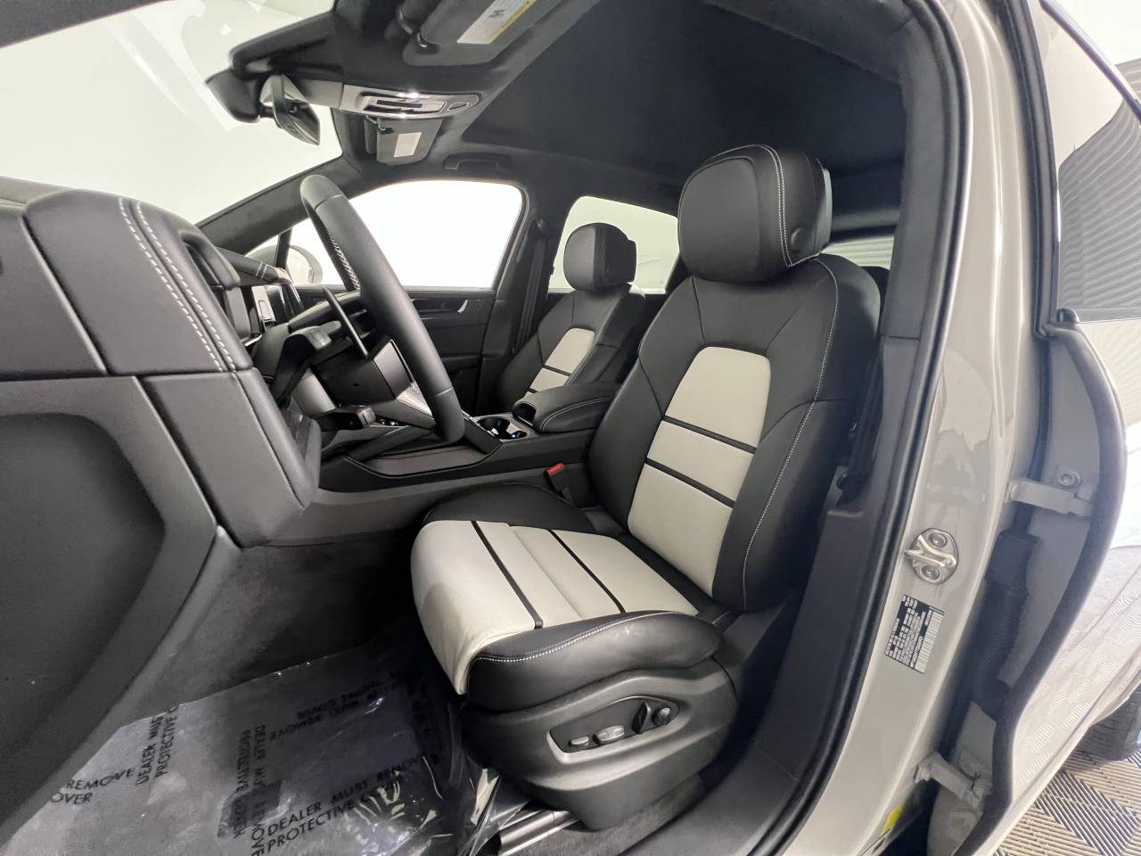 2026 Porsche Cayenne Cayenne GTS