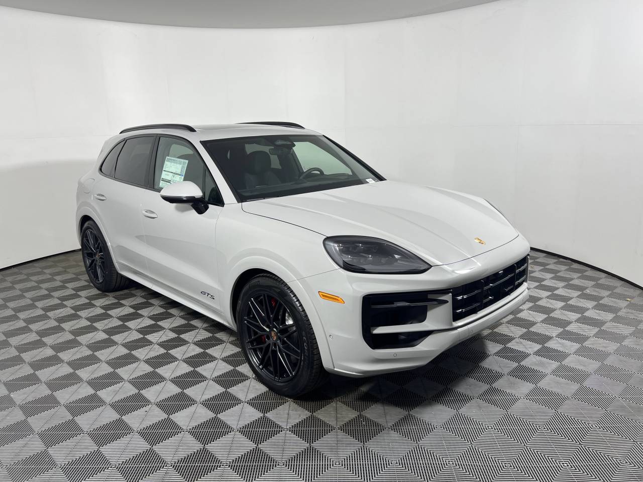 2026 Porsche Cayenne Cayenne GTS