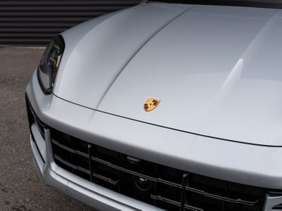 2026 Porsche Cayenne Cayenne GTS