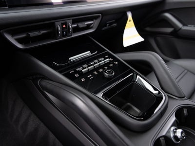 2026 Porsche Cayenne Cayenne GTS