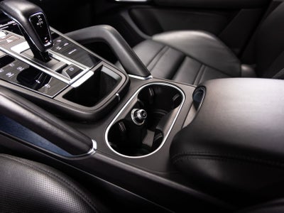2023 Porsche Cayenne Turbo S E-Hybrid
