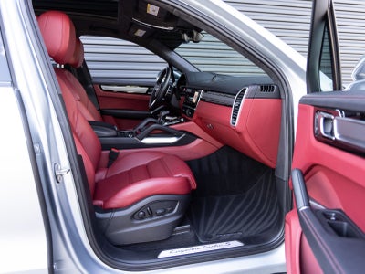 2023 Porsche Cayenne Cayenne Turbo S E-Hybrid