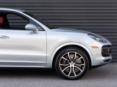 2023 Porsche Cayenne Cayenne Turbo S E-Hybrid