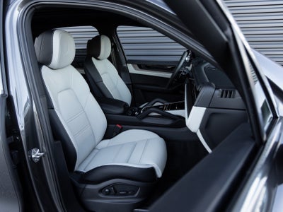 2026 Porsche Cayenne Cayenne S