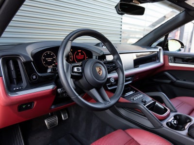2025 Porsche Cayenne Cayenne S
